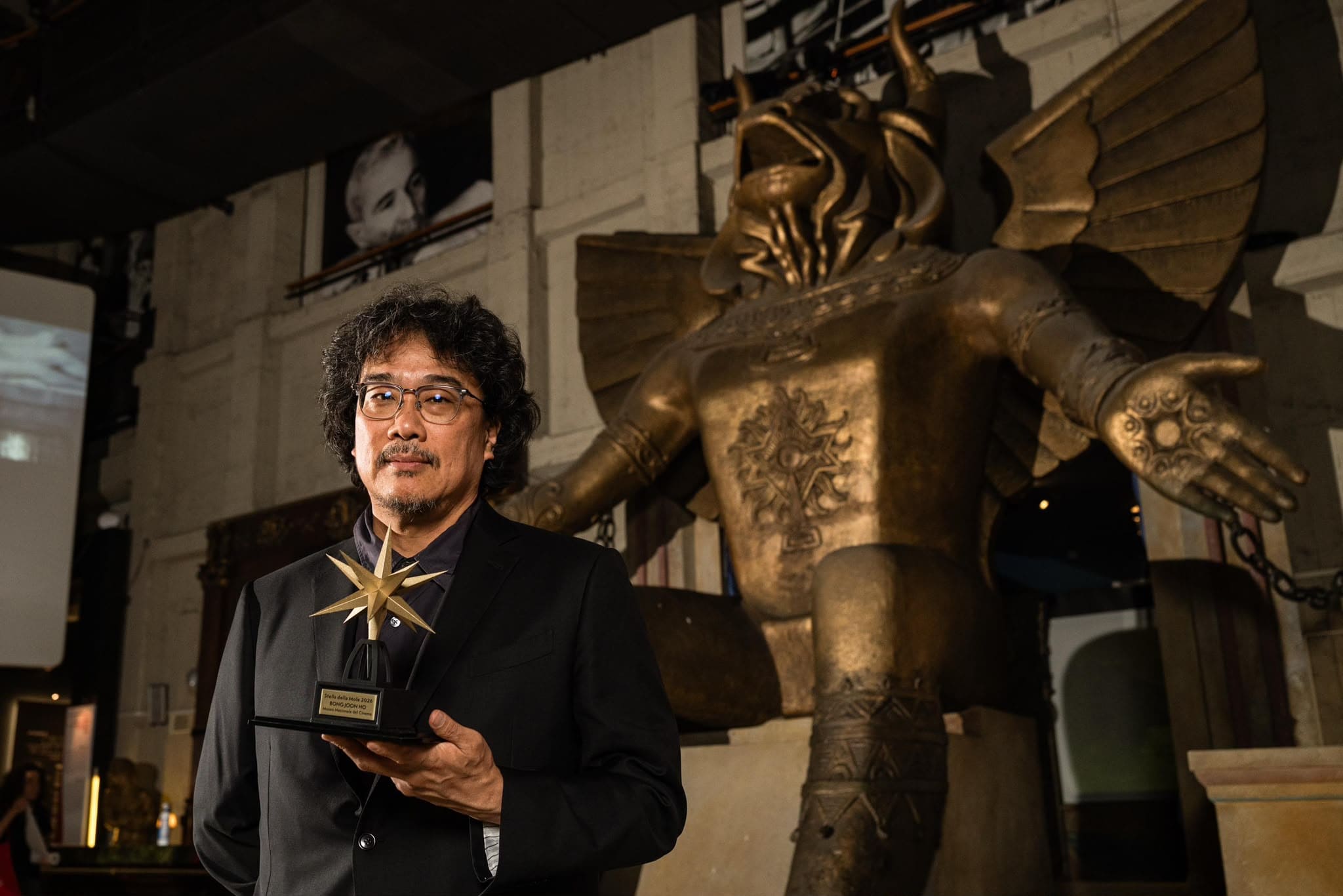Bong Joon-ho a Torino: l’intervista tra Parasite, l’IA e la Stella della Mole