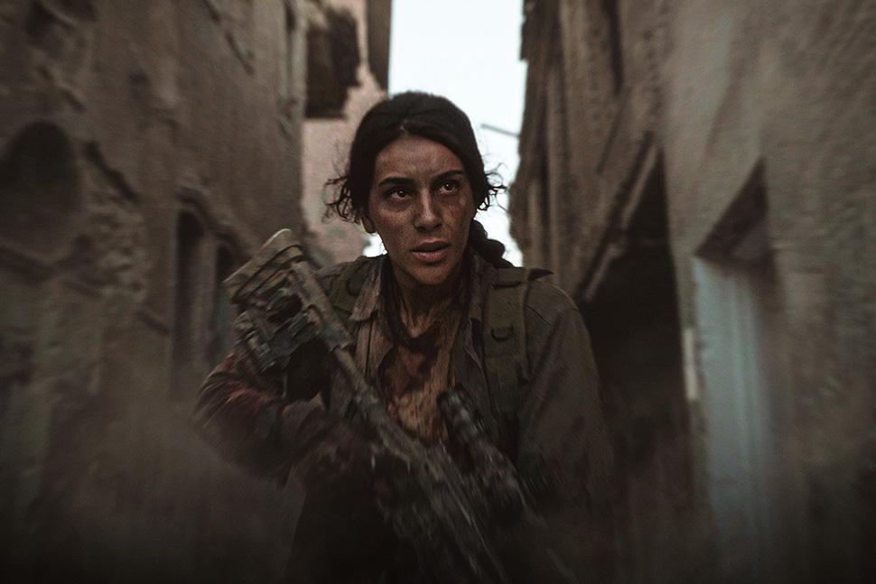 Avan Jamal in una scena del film